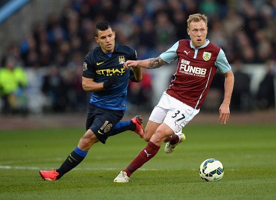 鲁媒：山东泰山队将于明年1月7日赴海口冬训，由韩鹏带队（鲁媒称：韩鹏率山东泰山明年1月7日前往海口开启冬训）